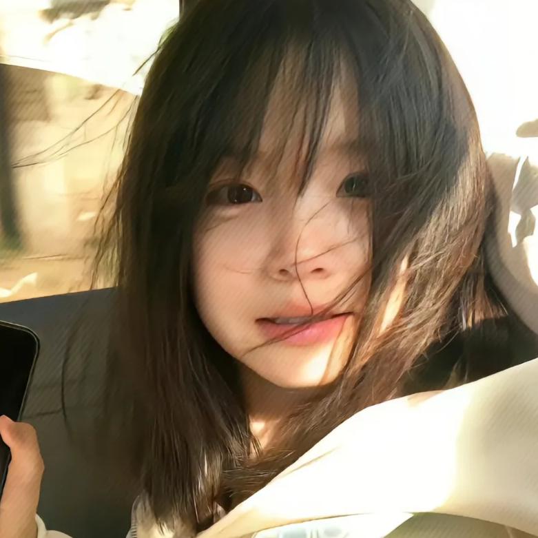 椰 椰.