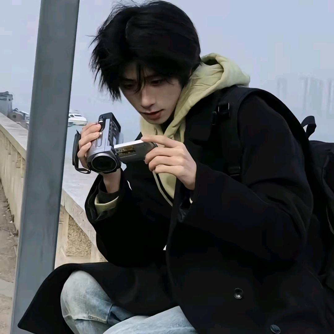 凉拌见手青