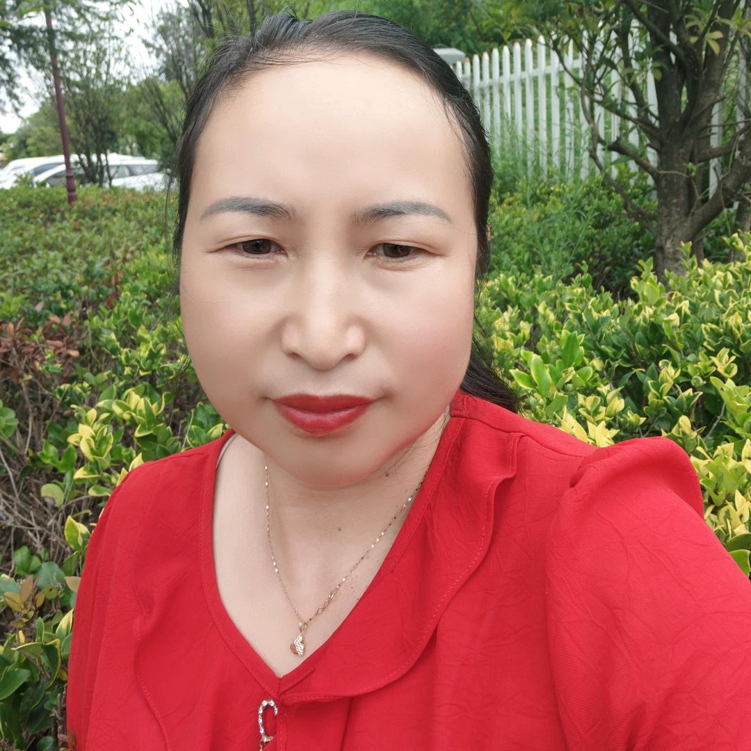 菲菲姐晚上20:45开播