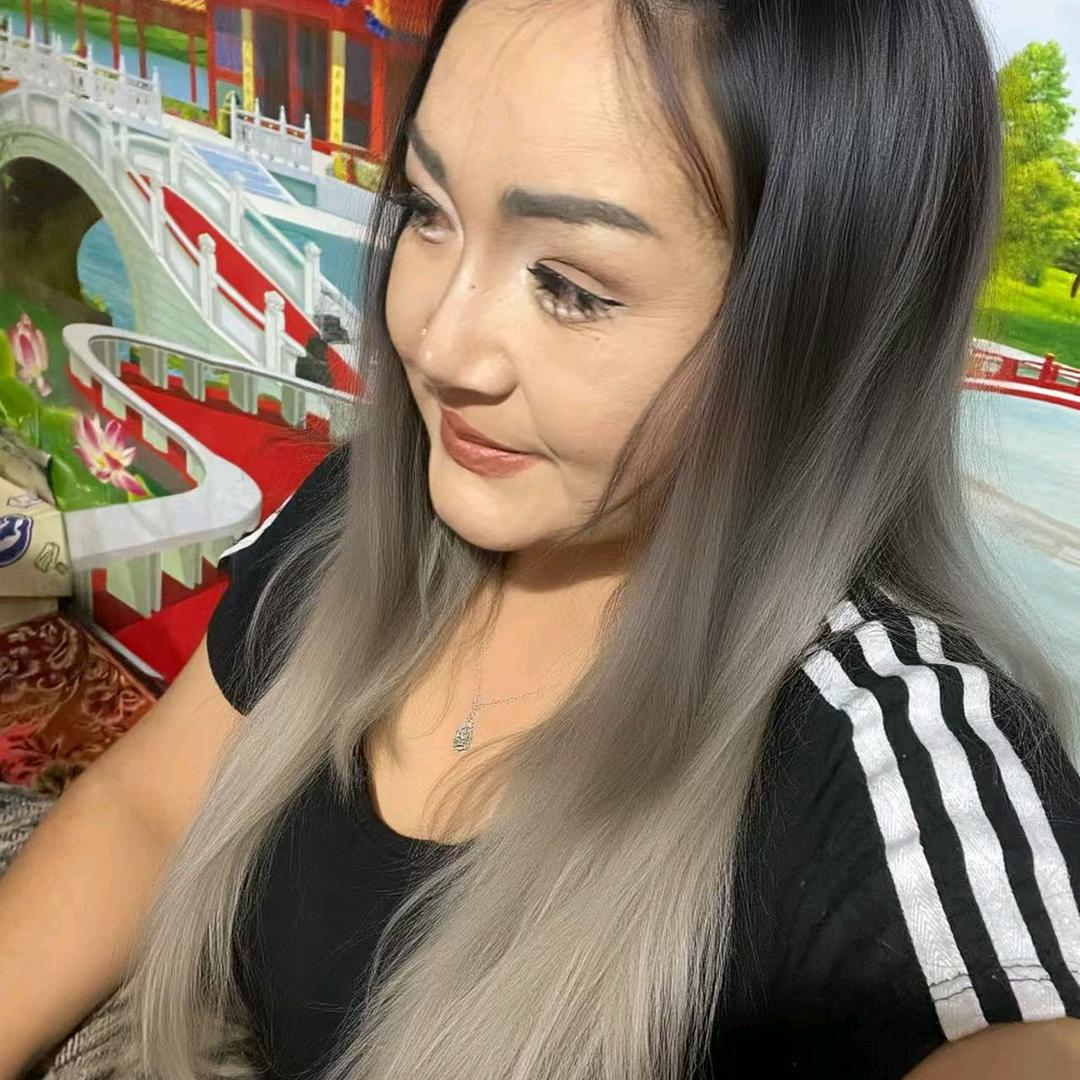 新疆少女