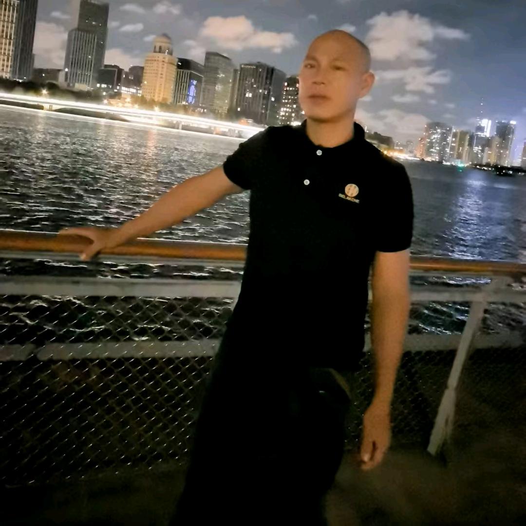 吴衍金龙
