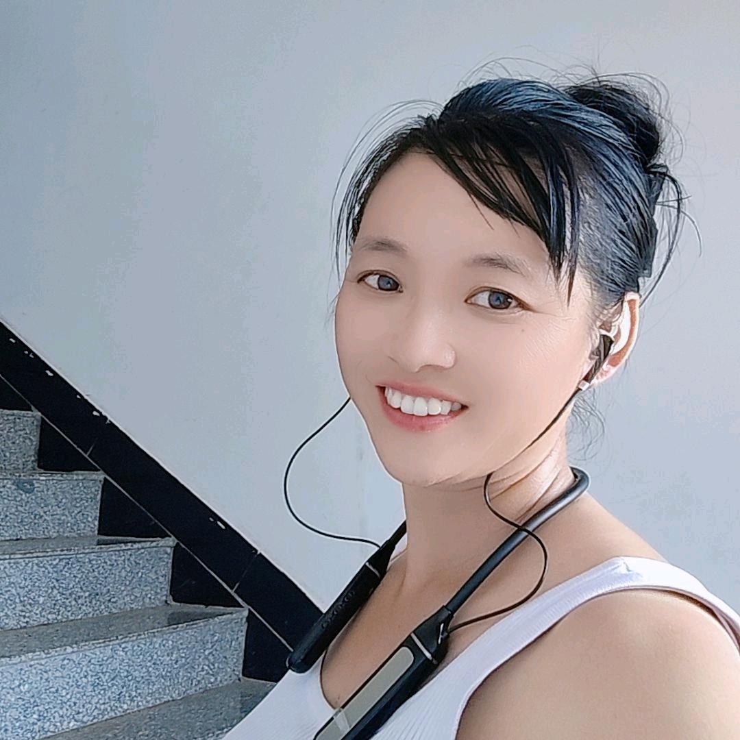 广西塔吊妹