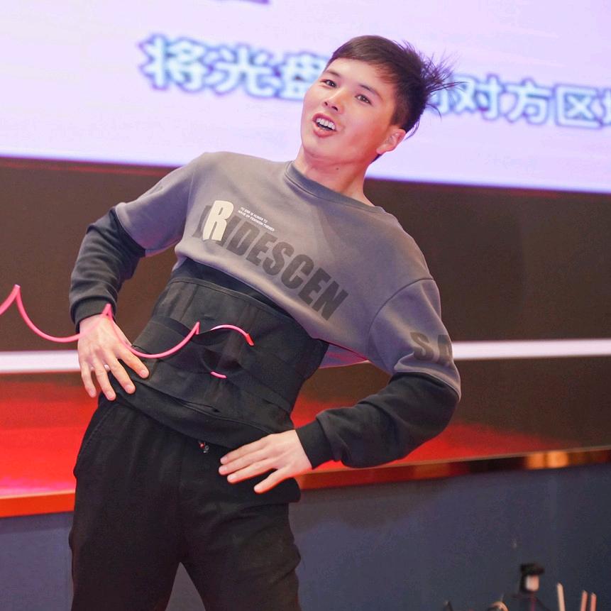 @华仔@不忘初心@