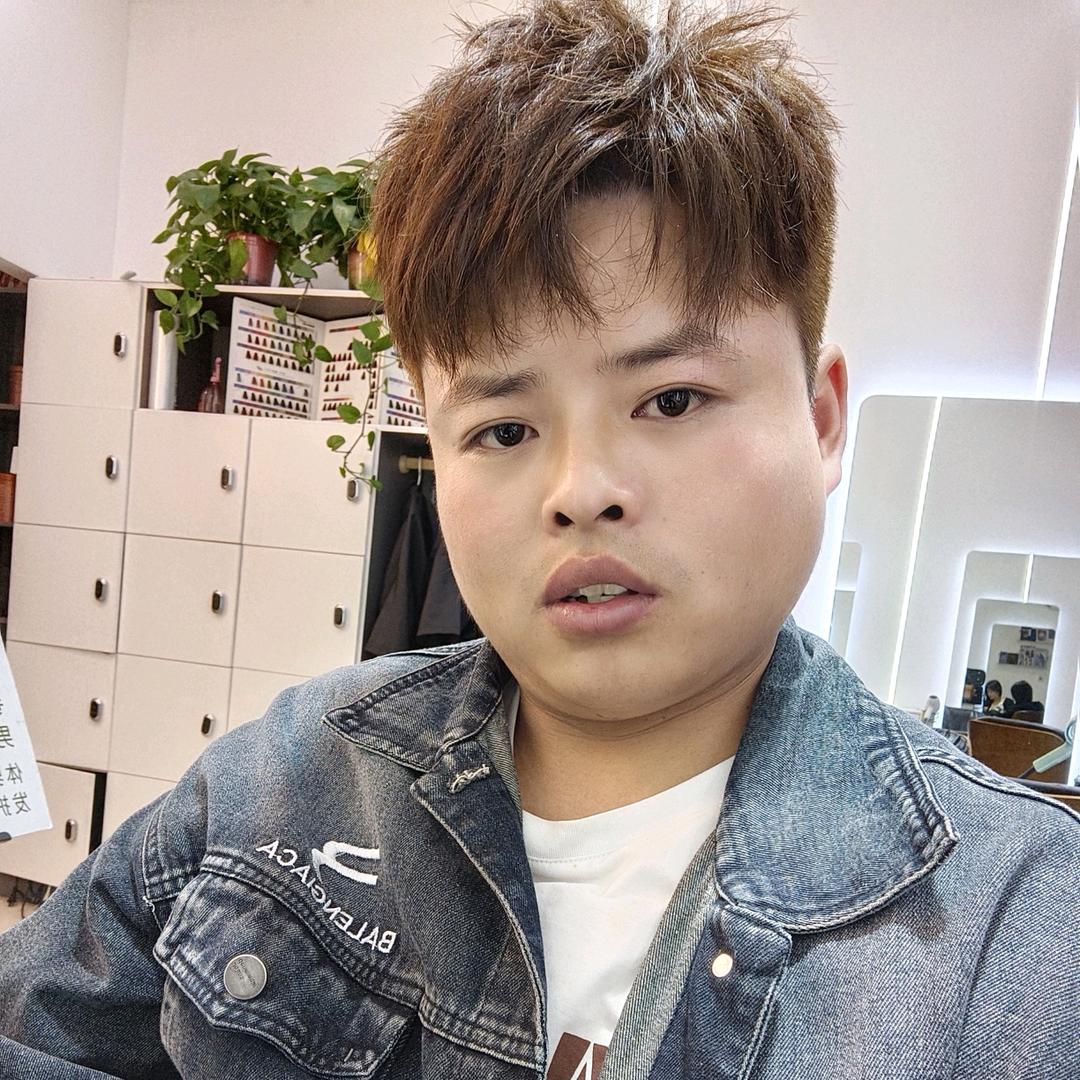 董大明（万般努力）