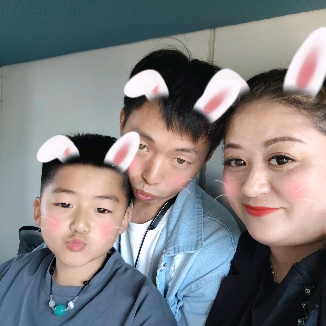 ℒℴѵℯ💋锅李有周(*^ω^*)