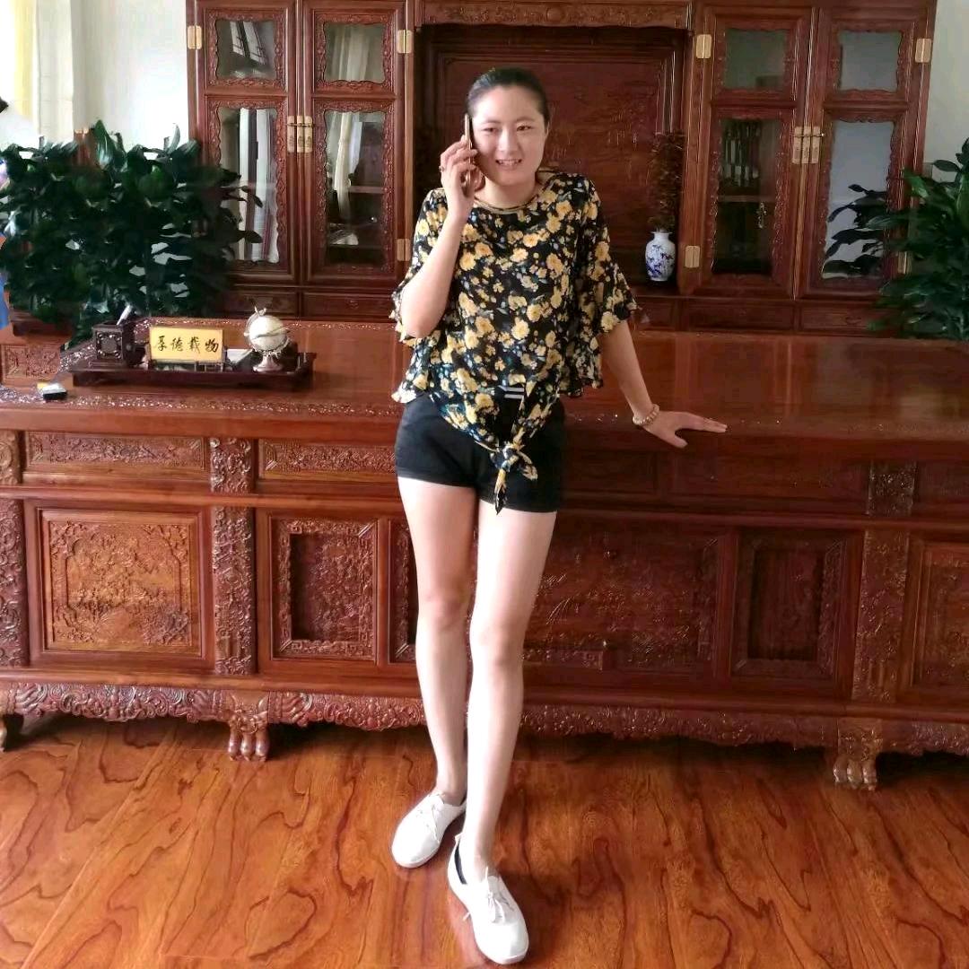 富婆霞姐（大A和gu指qi货爱好者）