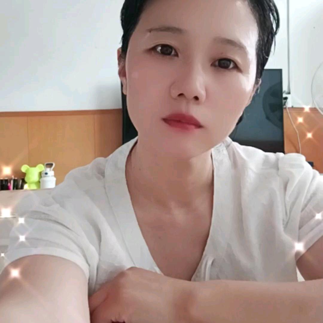 谁的生活不是一地鸡毛