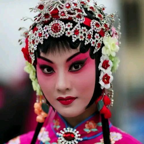 千里眼，顺风耳