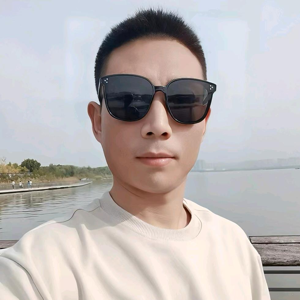 铭誉晖《小赵》