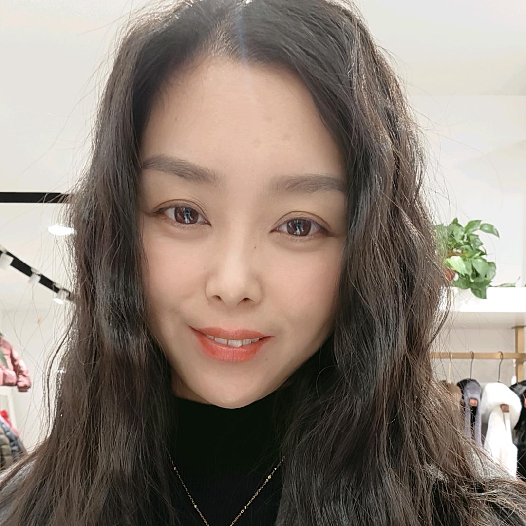 季诗羽女装👚