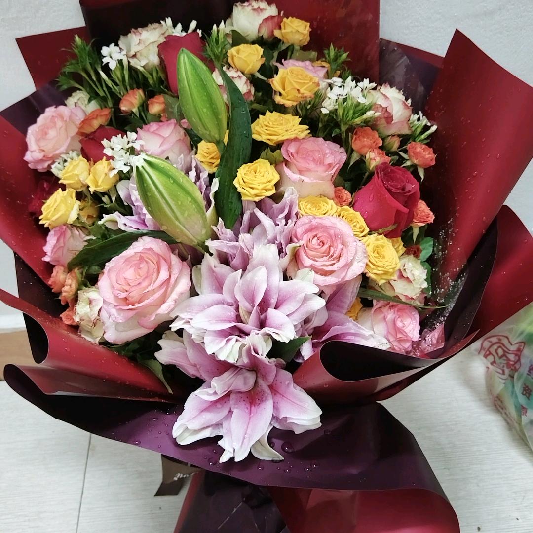 🌺淡然🍀一笑❤