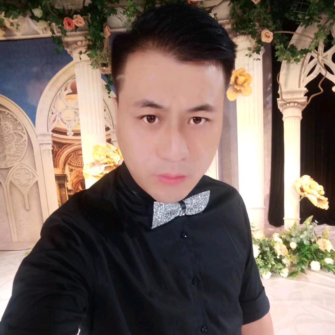 主持人学彬