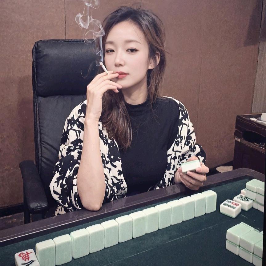 老板娘❤️英英