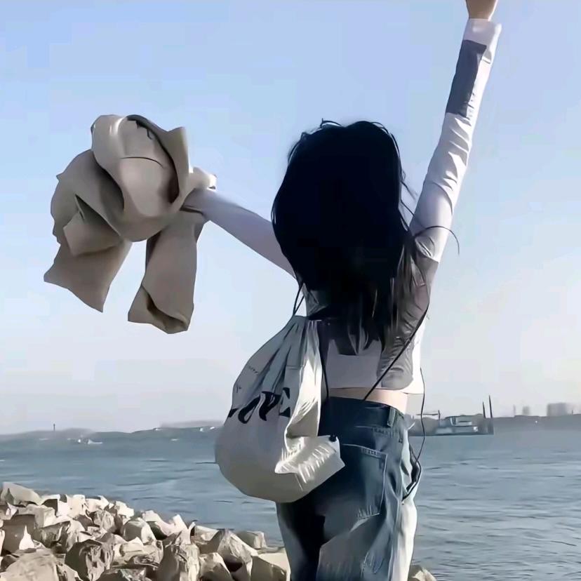 YI  YANG