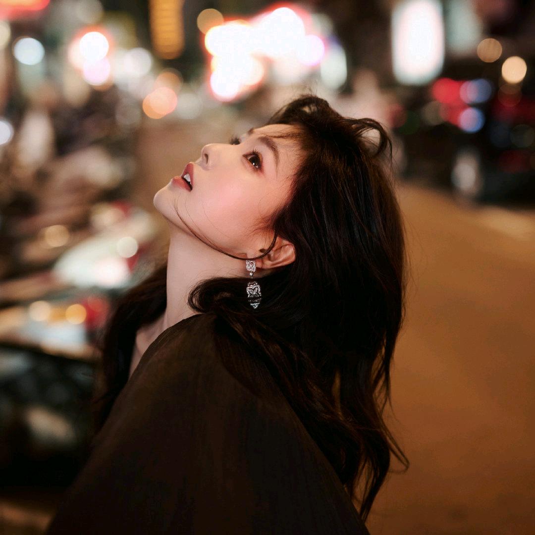 奶鹿迷了路lin