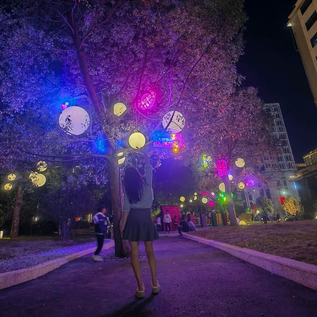 现代新中式家居（工厂店）