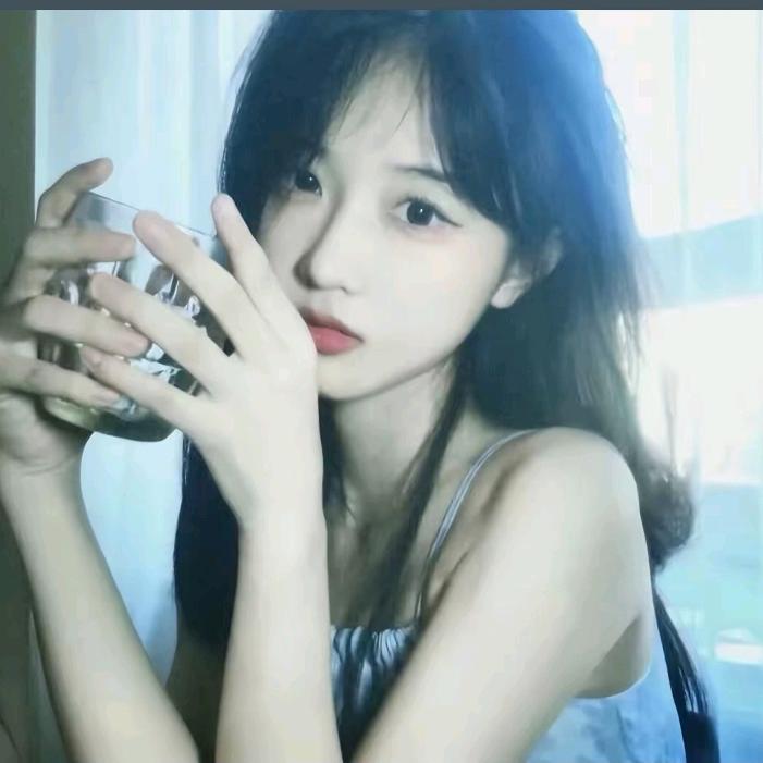 cloud.^沈姩桉^🥀