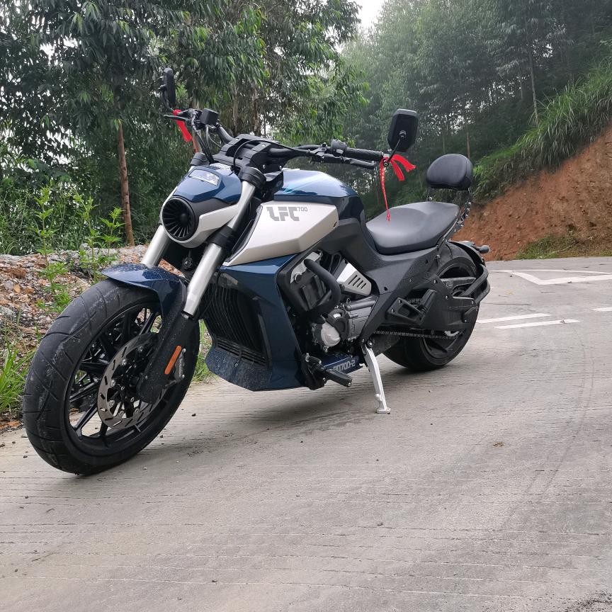 飞龙在天，QQ飞车