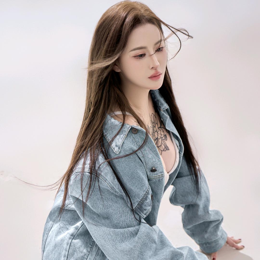 韦婉      🎭