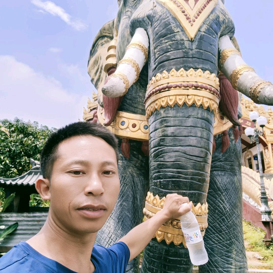 荣耀哥20点18开播季总师父徒弟159