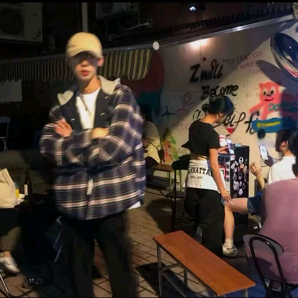 胡头胡脑