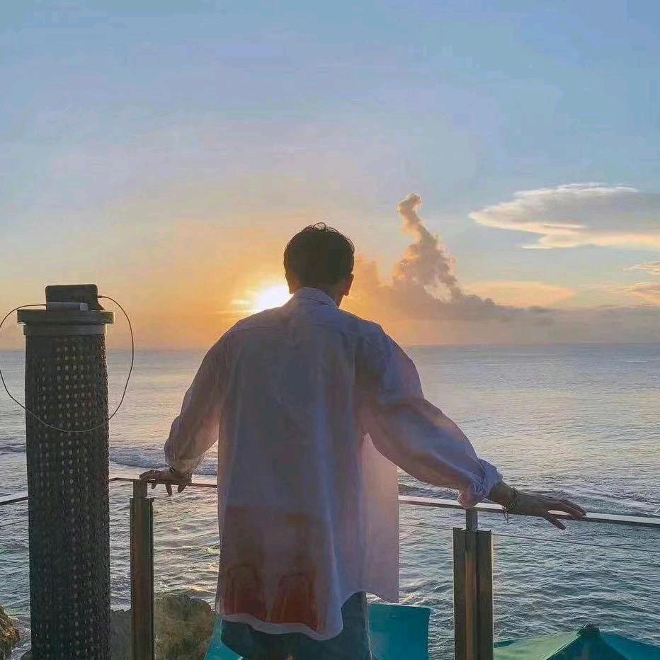 笑敬过往