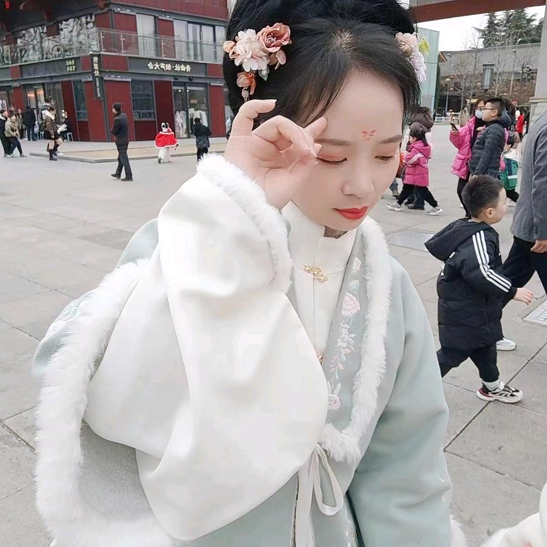 李李♡ོ𝒻𝓎