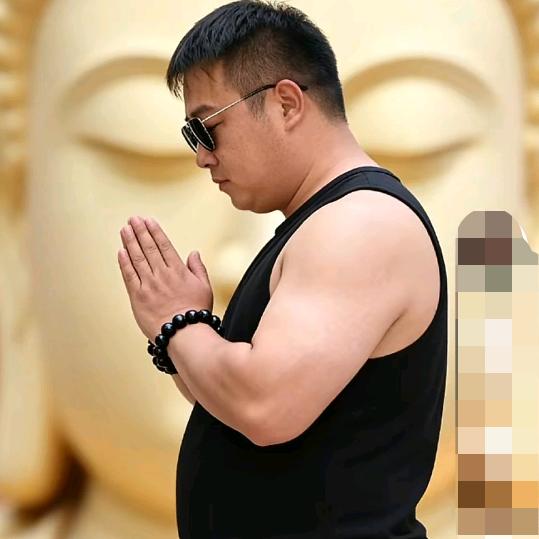 点烟抽寂寞