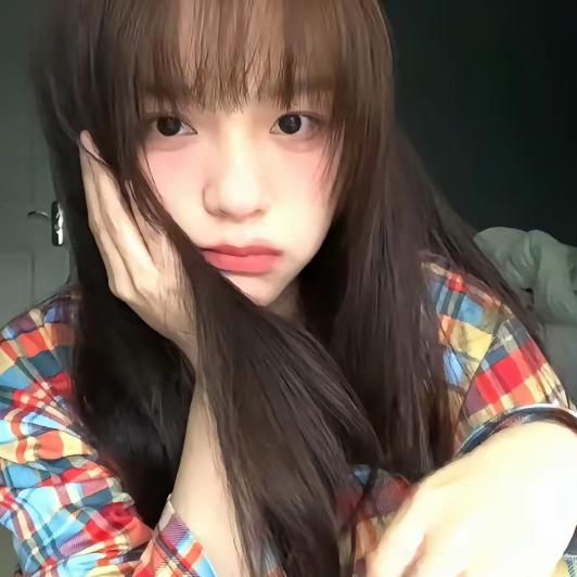 小蕾^