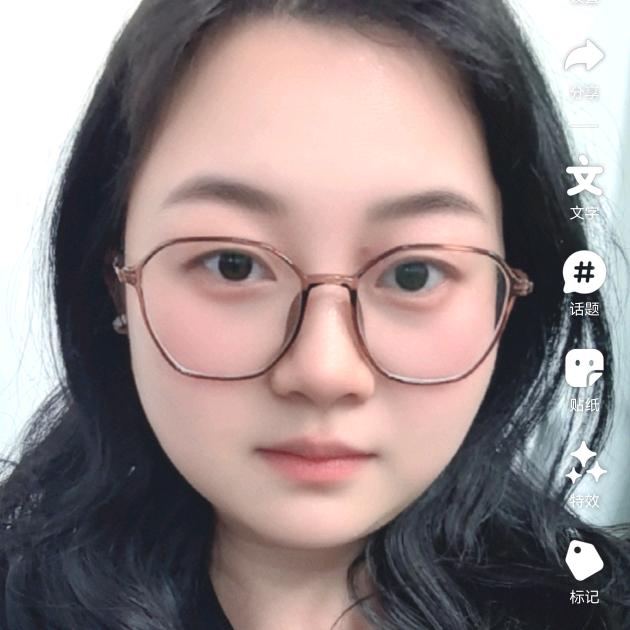 葱葱那年₍˄·͈༝·͈˄*₎◞ ̑̑🌸