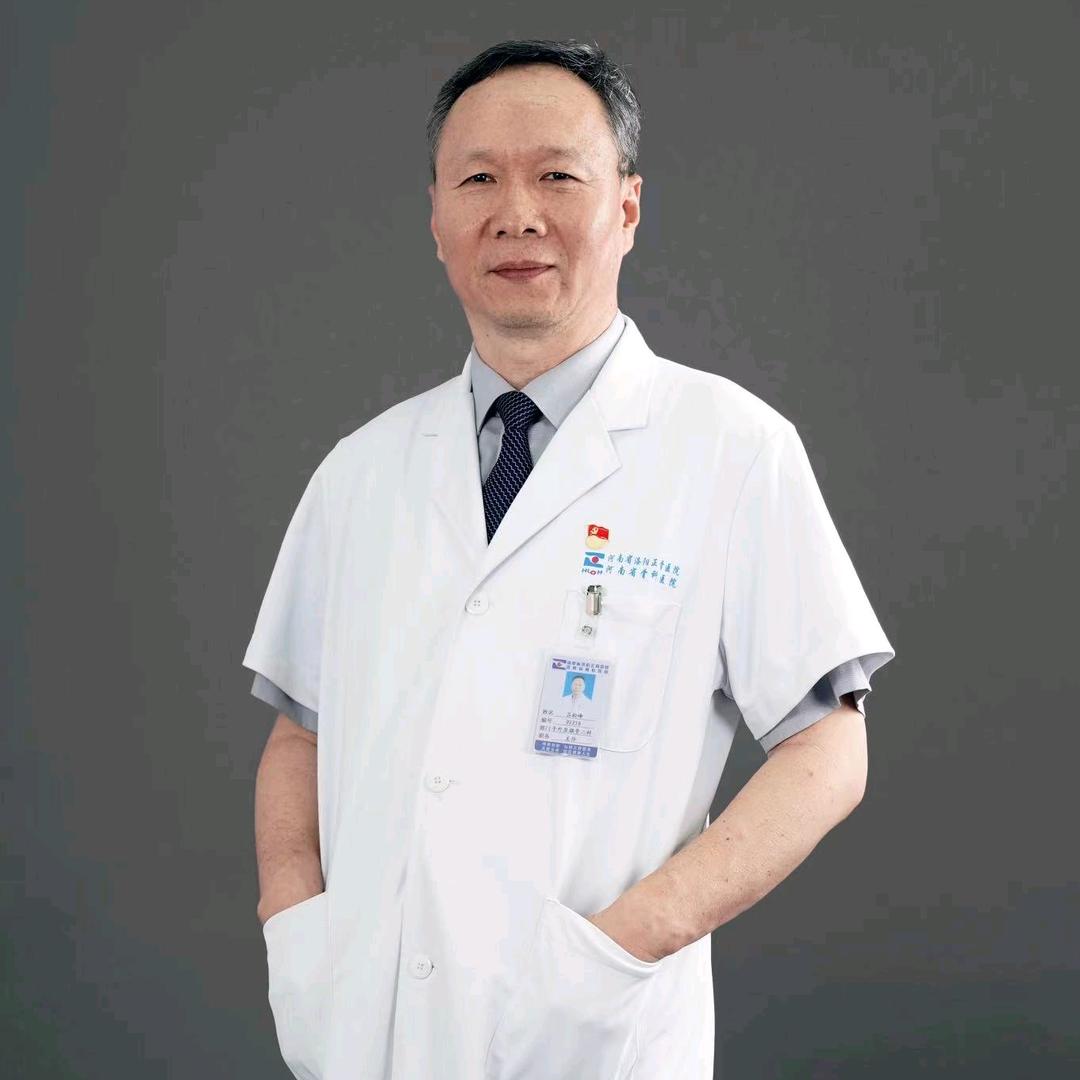 手外显微骨科吕松峰主任