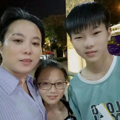 @💞时家大姐ღ᭄快乐欣宝