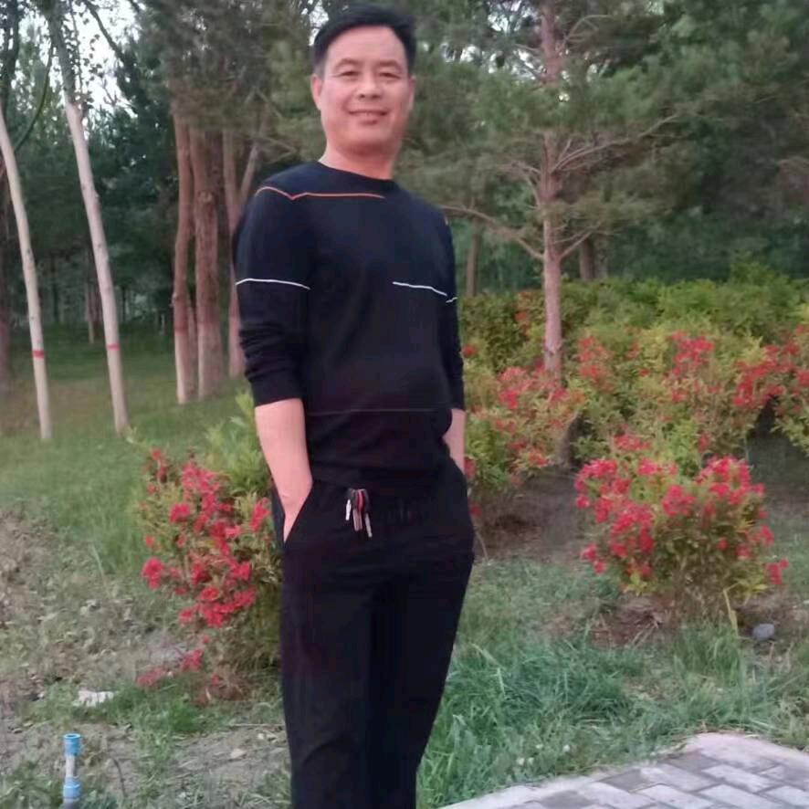 专业彩钢房喷漆，翻新，改色