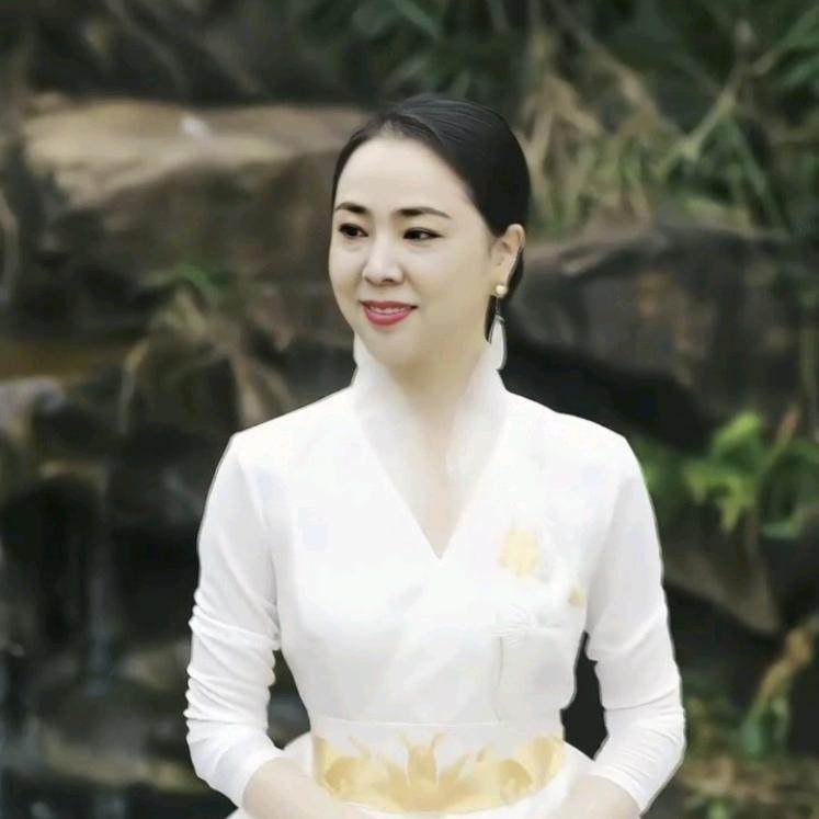 尼莫尼婆婆