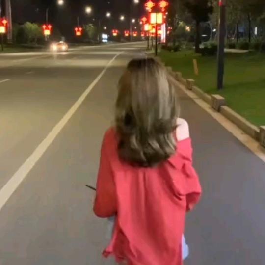 小燕子 💋💋