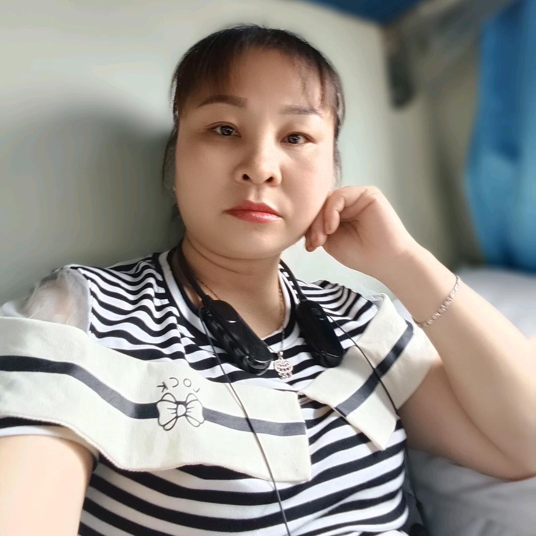 英子