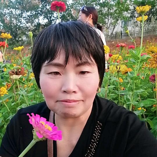 周姐，精品优选，在橱窗，中午11点开播