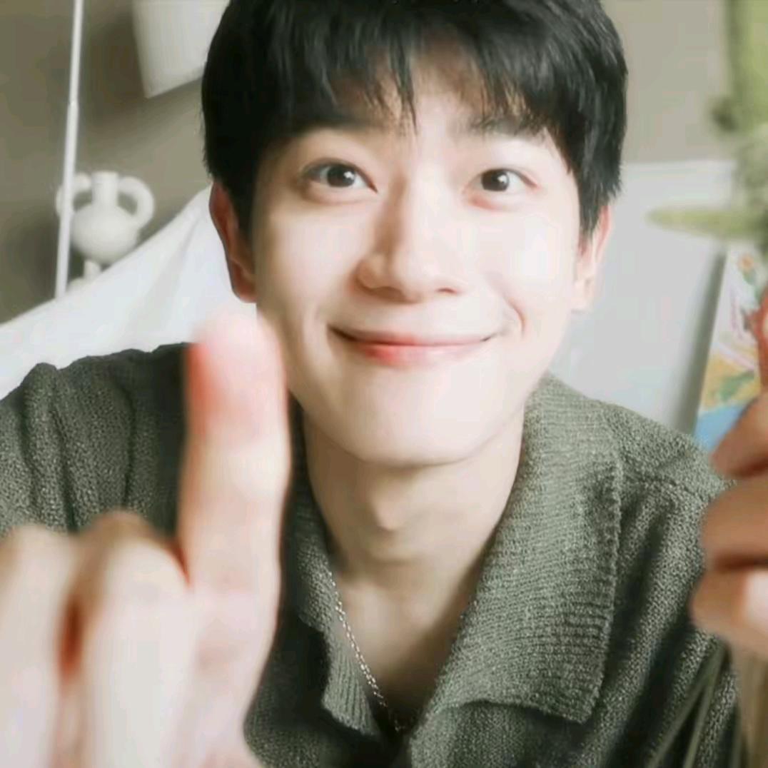 一只碳茜💙🤍