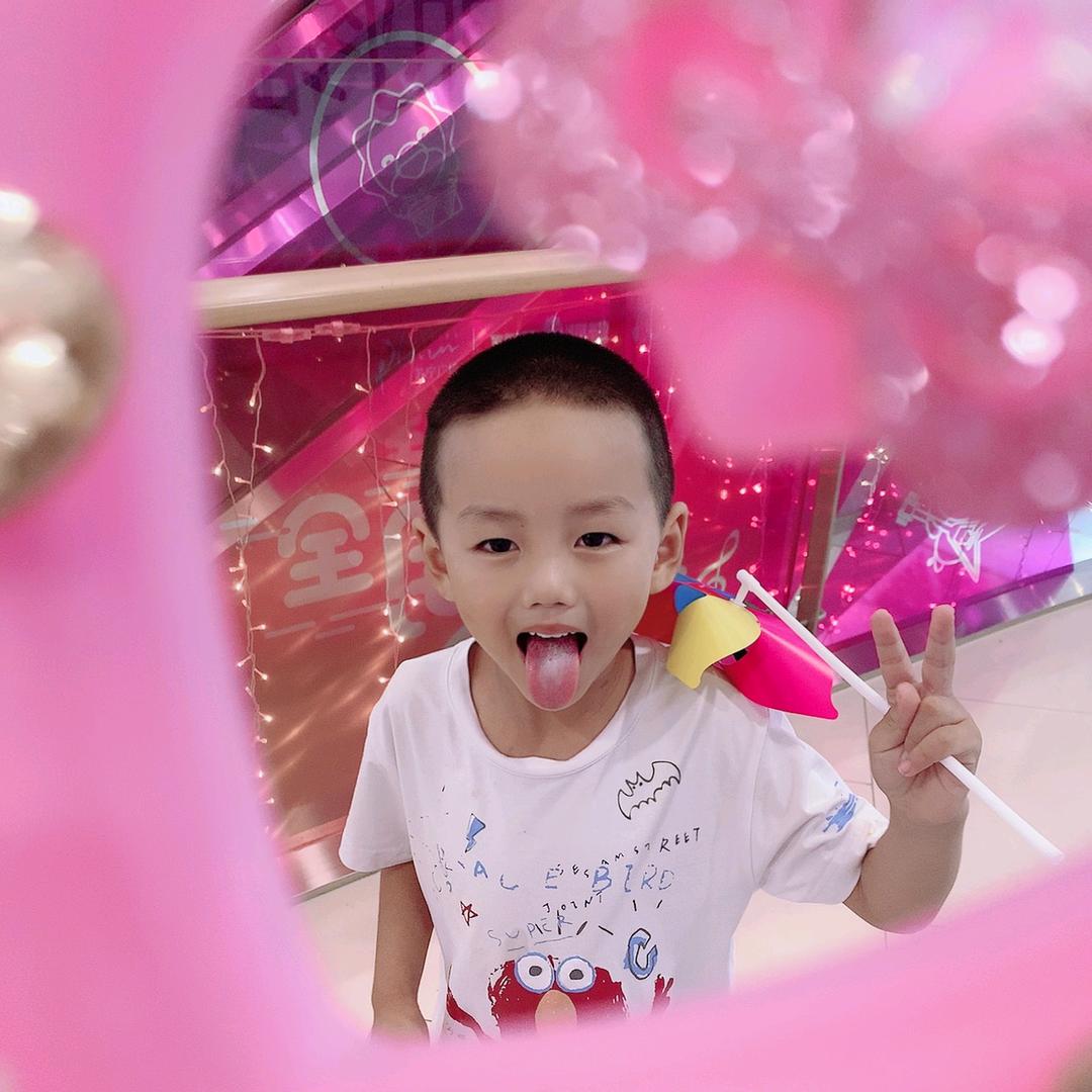 阮头像