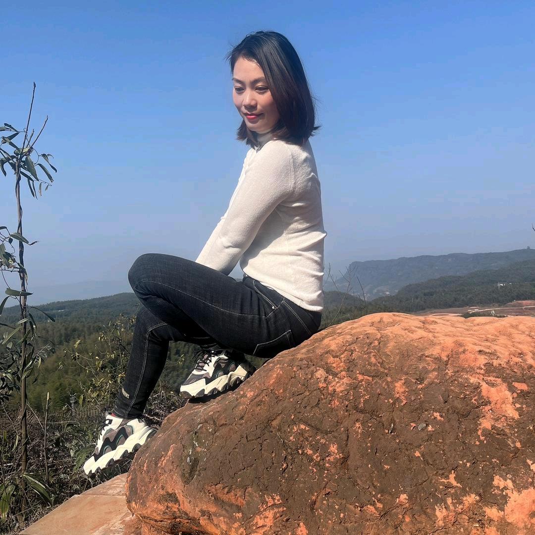一抹阳光🐴