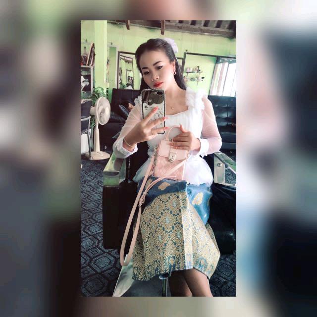 婷婷 🇱🇦❣️🇨🇳