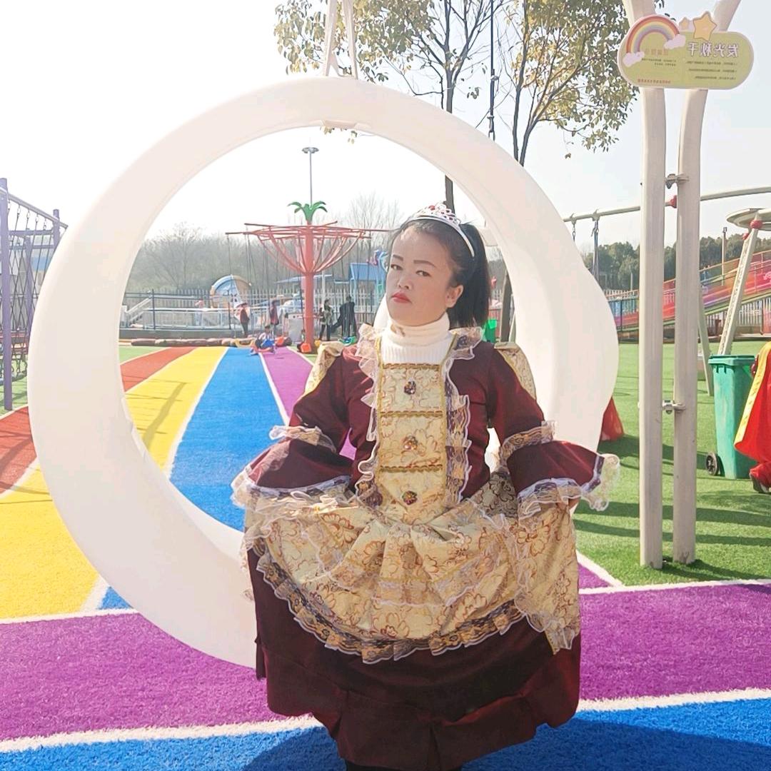 励志妈妈—小龙女