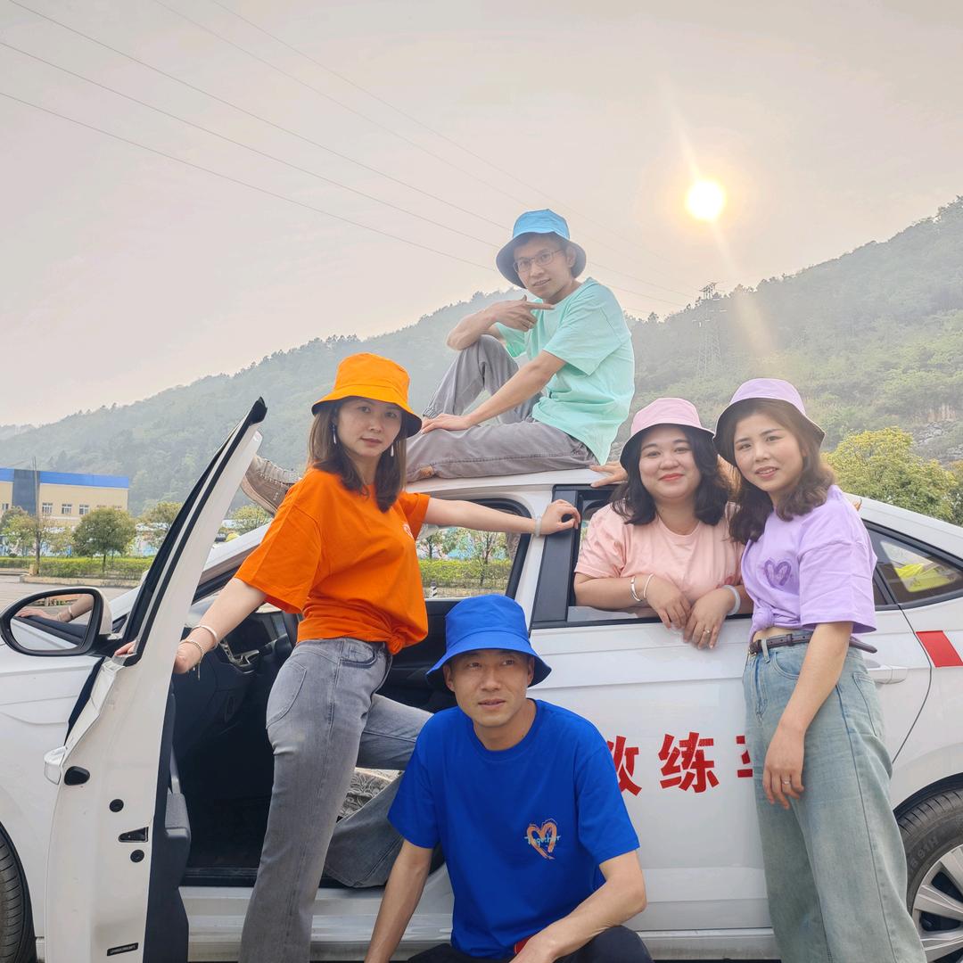 遵义大刚驾校岳教练
