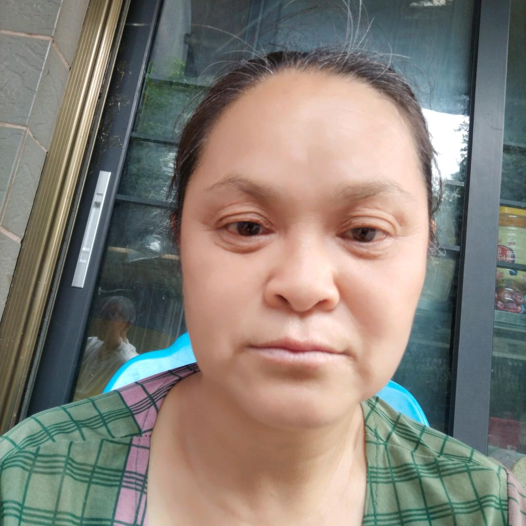 何三