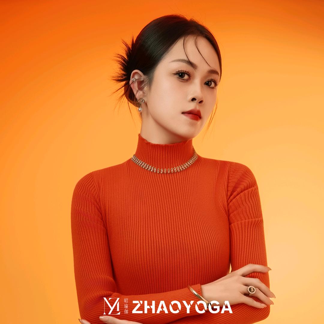 昭瑜伽-晓庆