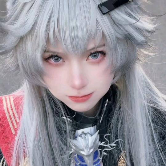 烨喵喵shine
