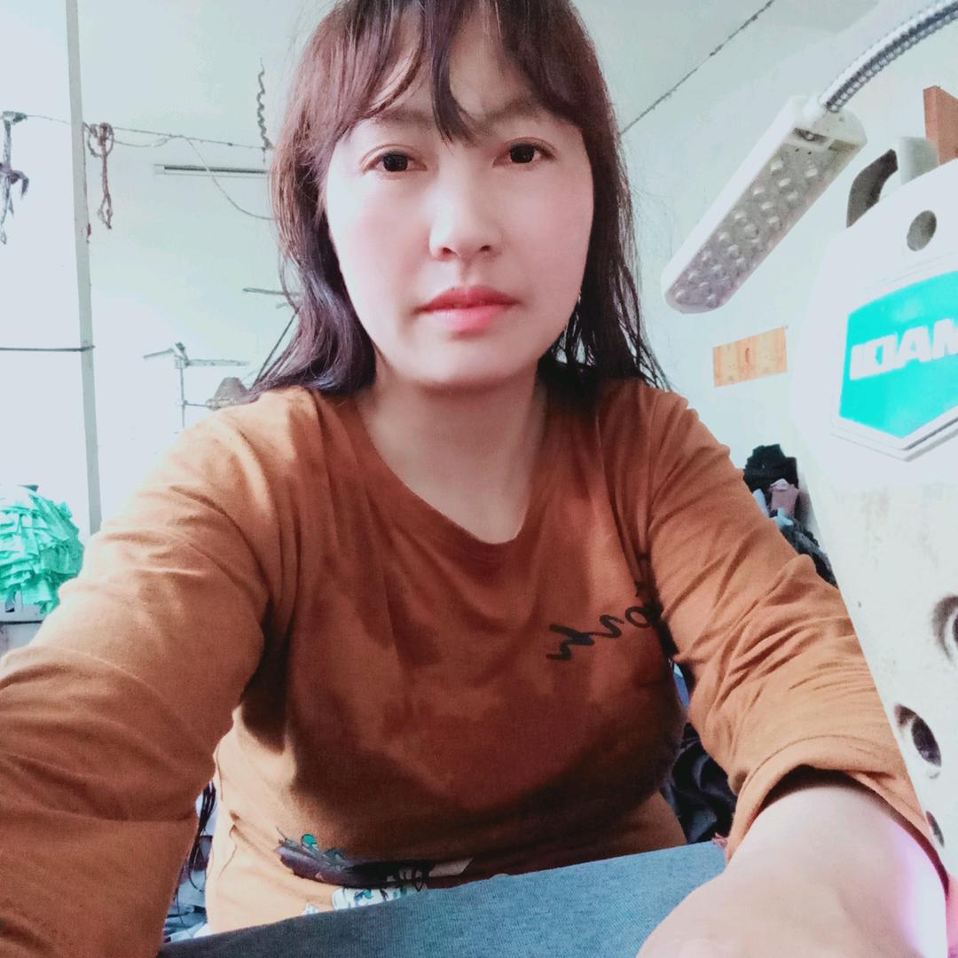 银碧服装