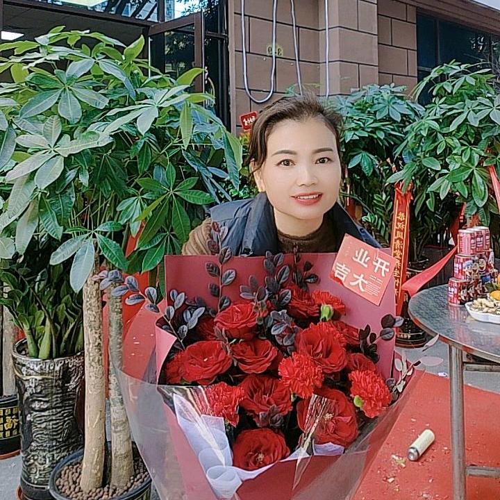 凤姐（拒绝连赞）