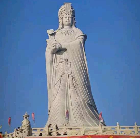 光头大叔来也