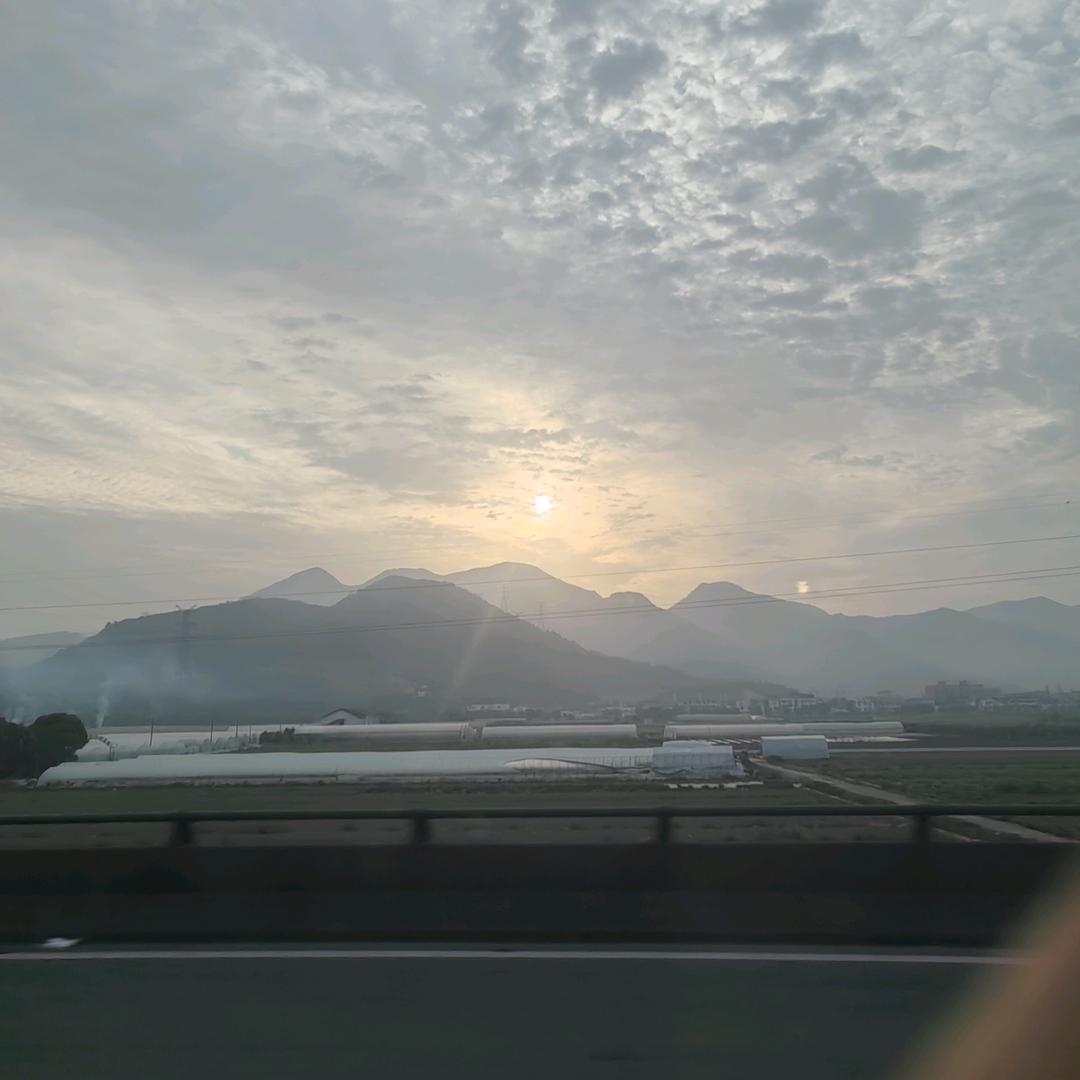 @简单就好🇲🇴